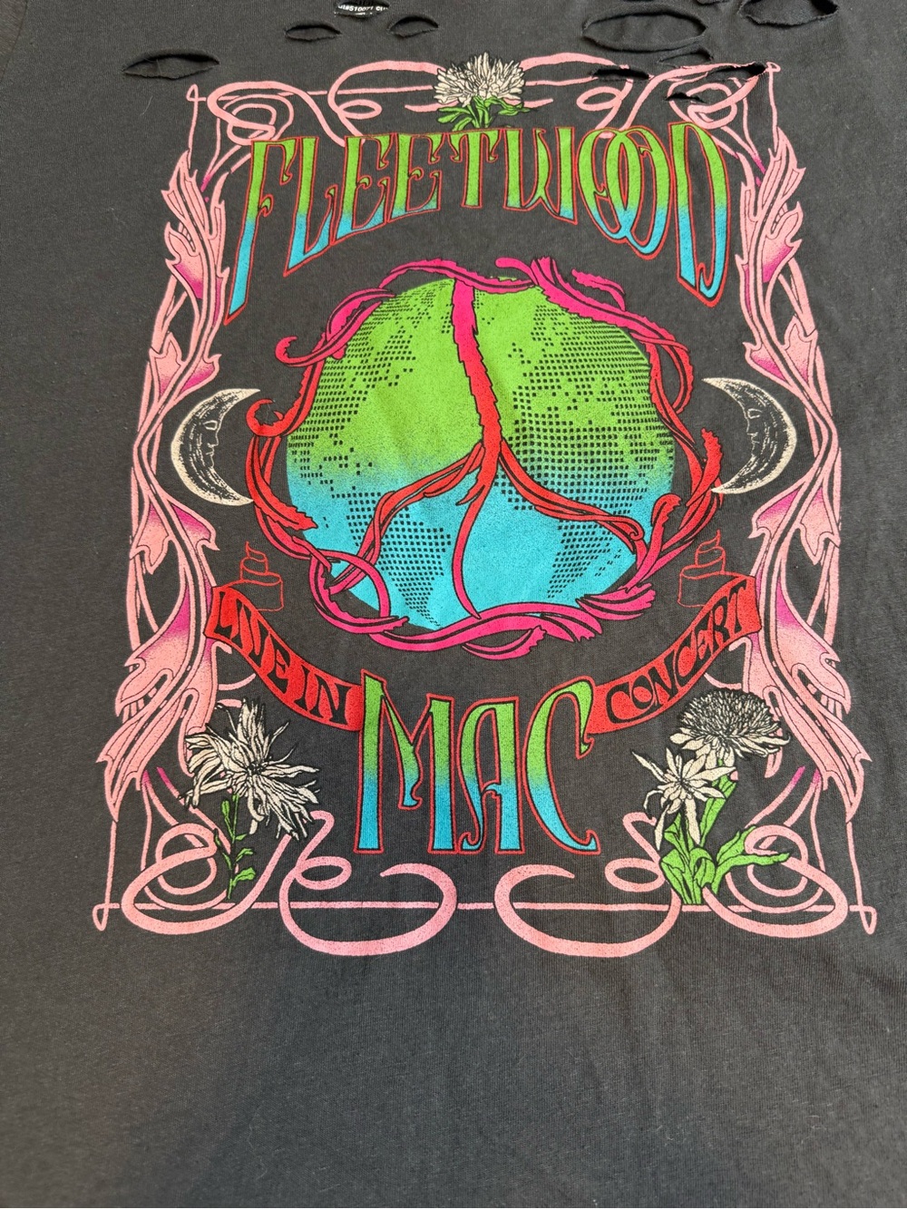 Fleetwood Mac Distressed Graphic Band Tee Gray Size 2 Plus Size